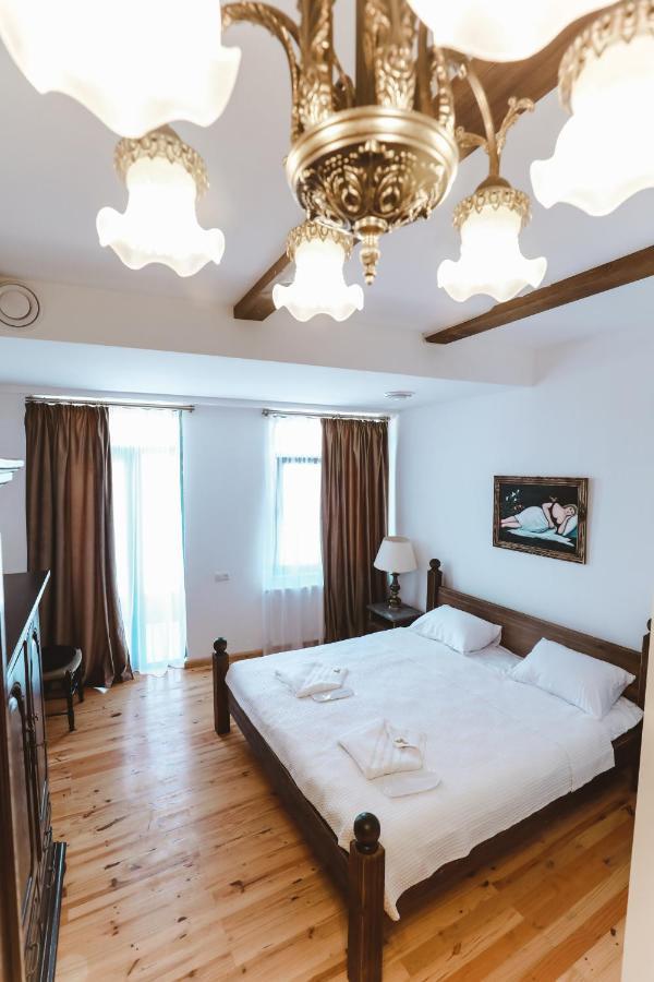 Hotel Verdzi Kutaisi Eksteriør bilde